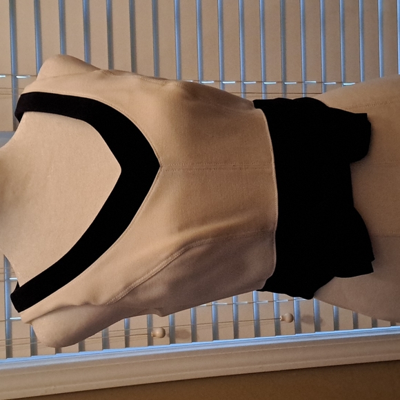 Elegant Dress White House black market. - Picture 2 of 5